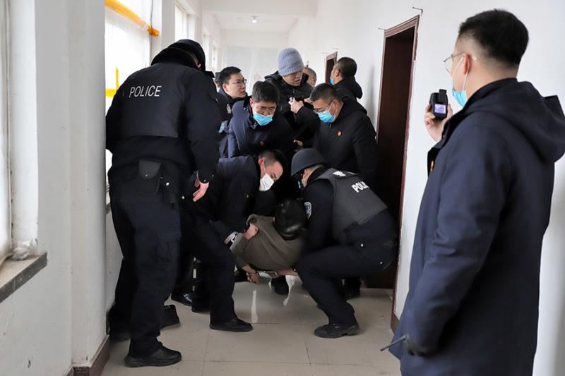 凌海市法院對(duì)一起金融借款合同糾紛案開展強(qiáng)制執(zhí)行。