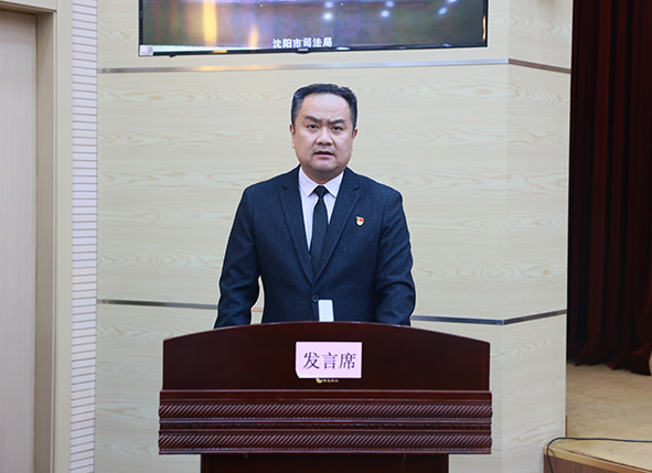 營口自貿區(qū)調委會主任范人偉