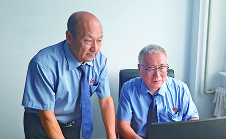 齊景富、王者凱